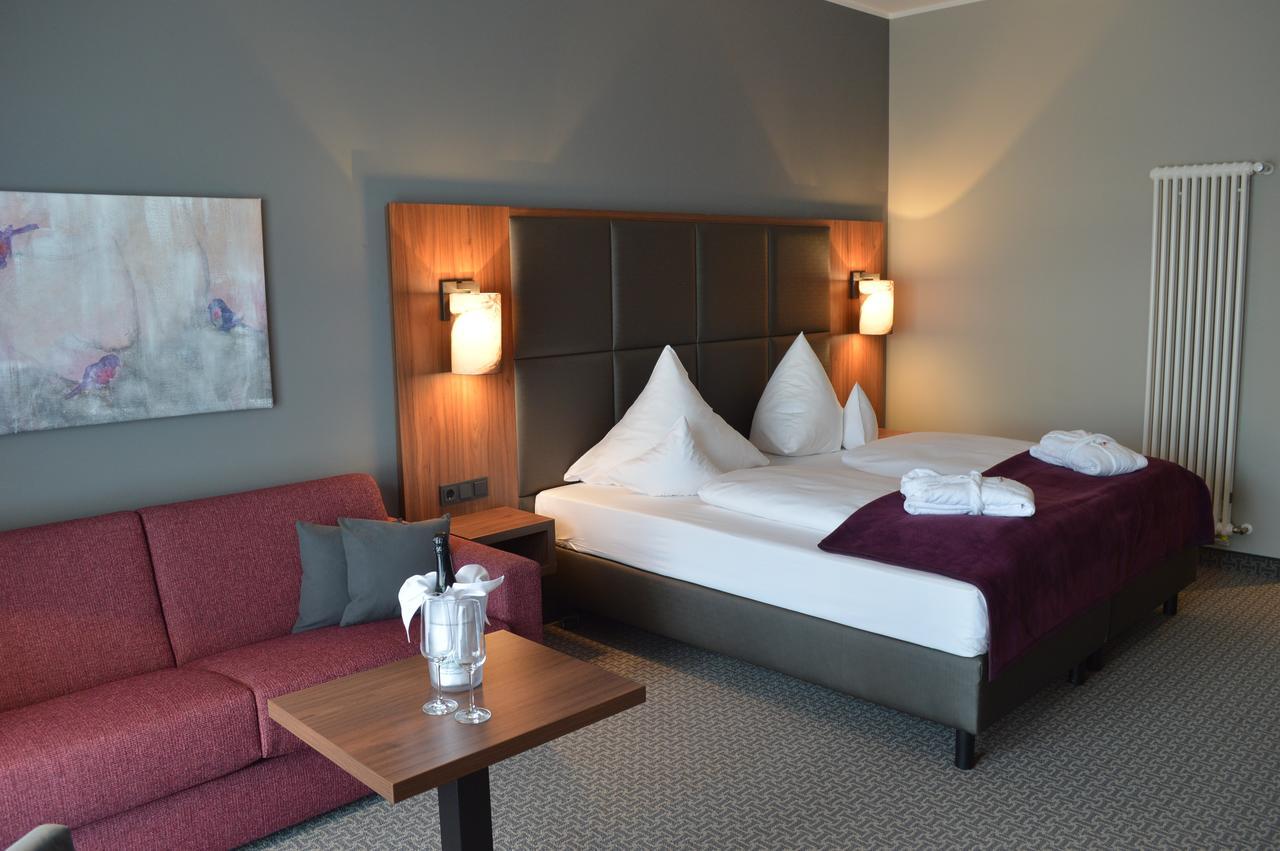 Sante Royale Hotel- & Gesundheitsresort บัดลังเงนซัลซา ภายนอก รูปภาพ