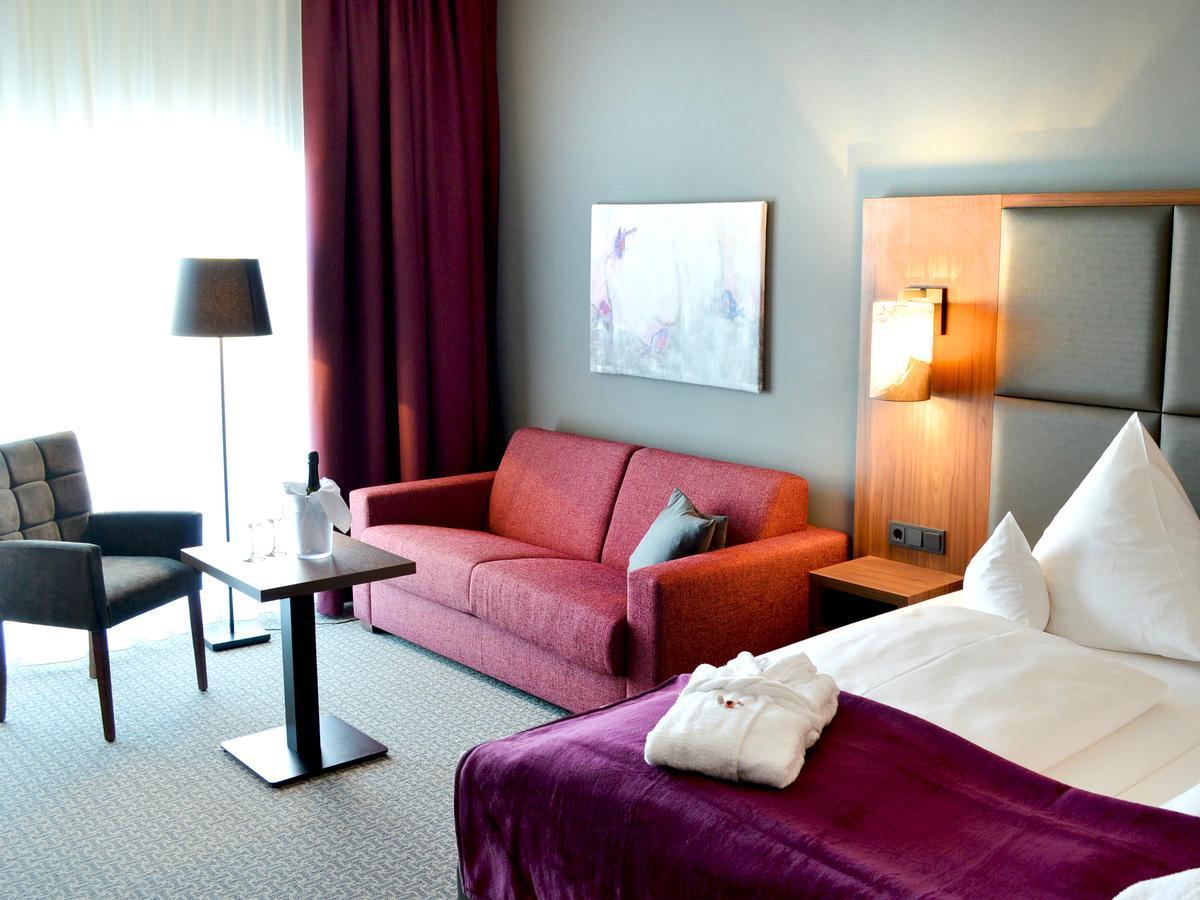Sante Royale Hotel- & Gesundheitsresort บัดลังเงนซัลซา ภายนอก รูปภาพ