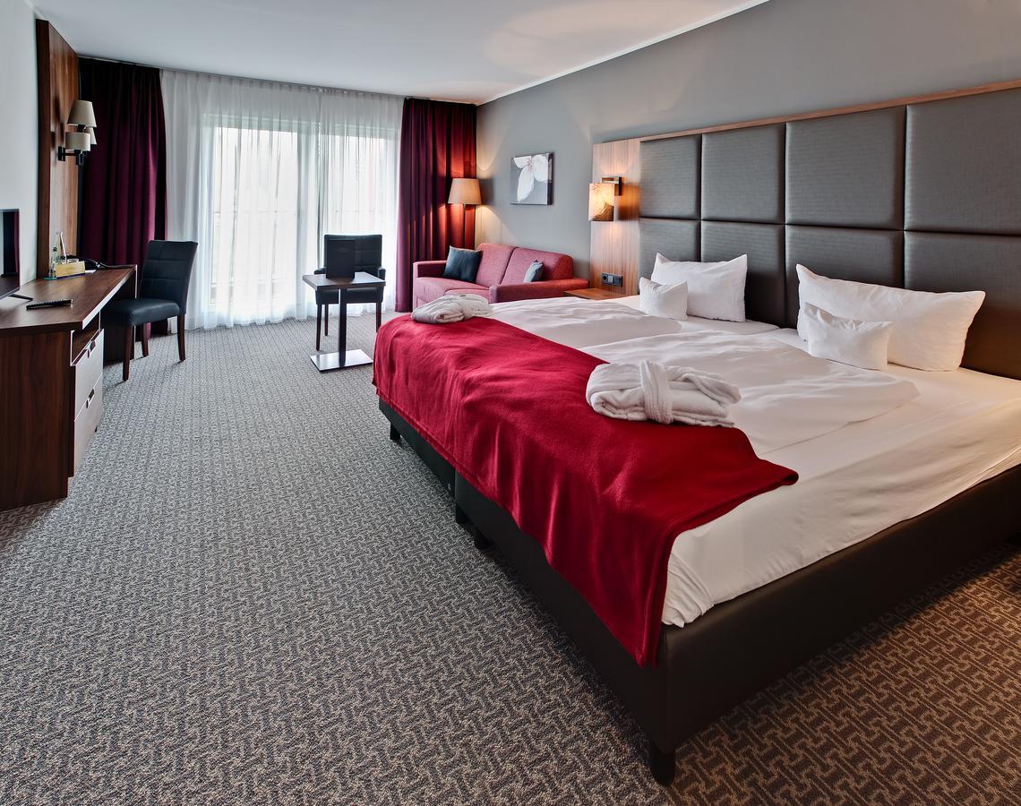 Sante Royale Hotel- & Gesundheitsresort บัดลังเงนซัลซา ภายนอก รูปภาพ